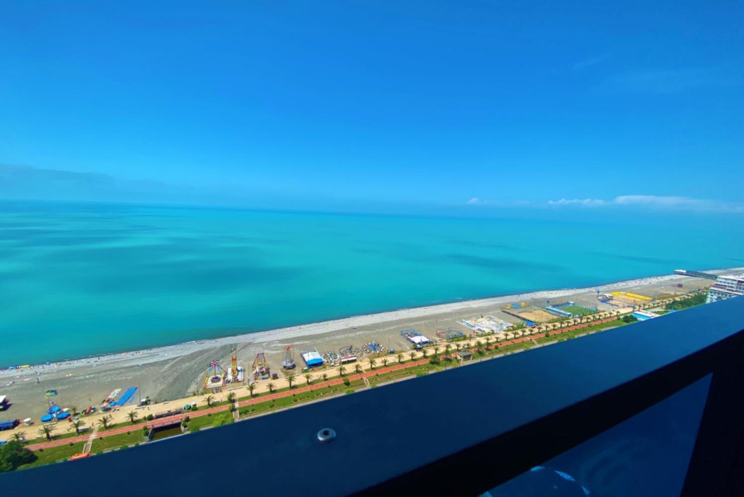 Orbi Twin Towers Aparthotel With Sea View Batumi Exterior foto